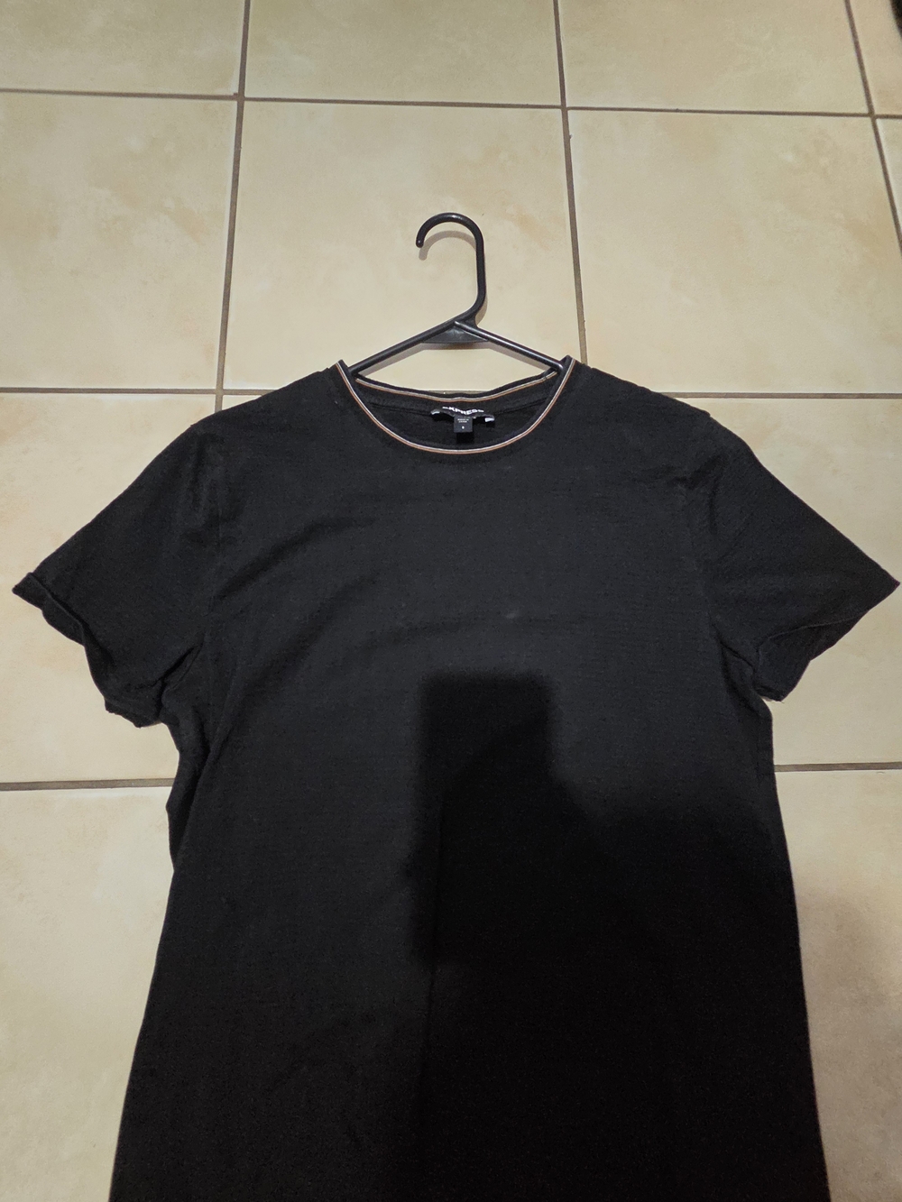 Express Black Short-Sleeve Crewneck Tee with Contrast Trim